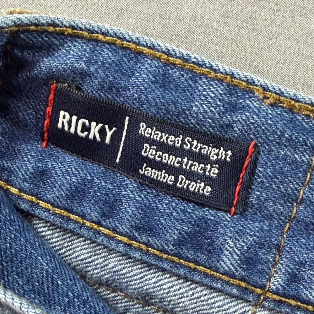 True Religion Ricky Denim Shorts Mens 36 Blue Relaxed Cut Off Distressed EUC